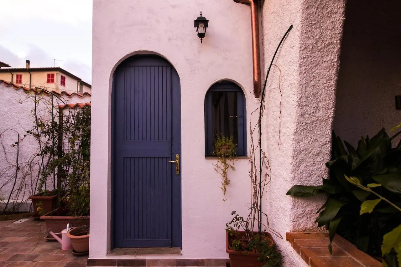 Casa Sui Tetti Bed & Breakfast Ozieri