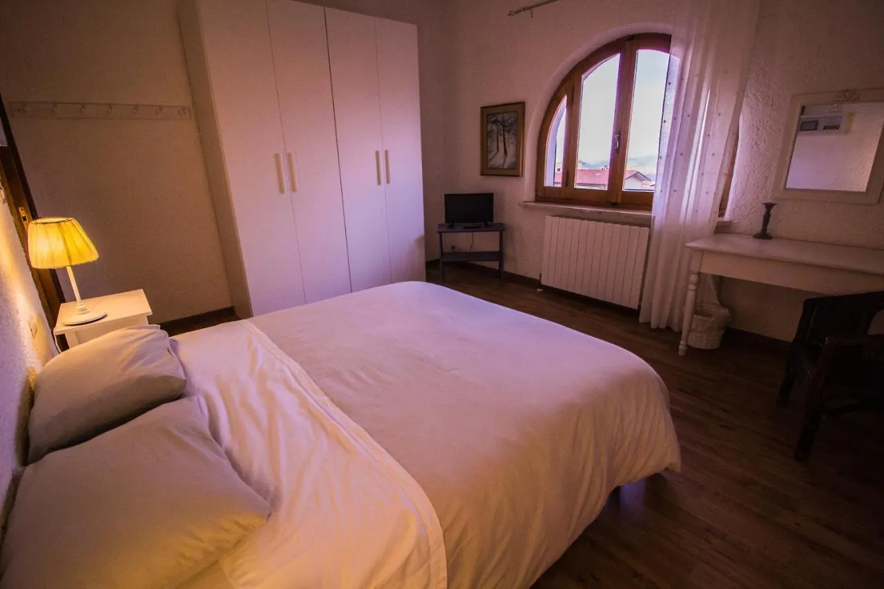 Casa Sui Tetti Bed & Breakfast Ozieri