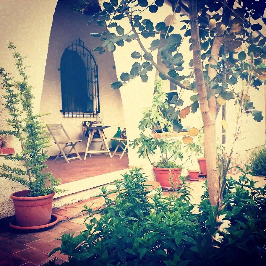 Casa Sui Tetti Bed & Breakfast Ozieri 0*,